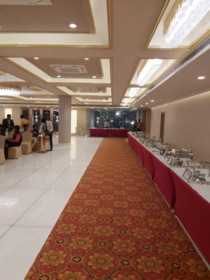 لاكناو Acco Grand Hotel المظهر الخارجي الصورة